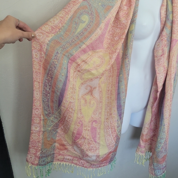 Colorful Paisley Print Scarf Wrap Fringe Tassel Multicolor Spring Summer - Picture 4 of 4